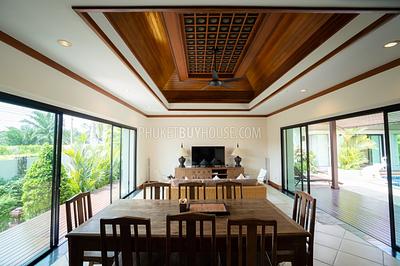 NAI7311: Four Bedroom Pool Villa in Nai Harn. Photo #15