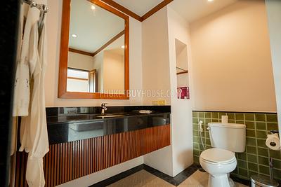 NAI7311: Four Bedroom Pool Villa in Nai Harn. Photo #19