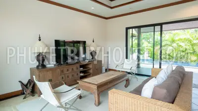 NAI7311: Four Bedroom Pool Villa in Nai Harn. Photo #25