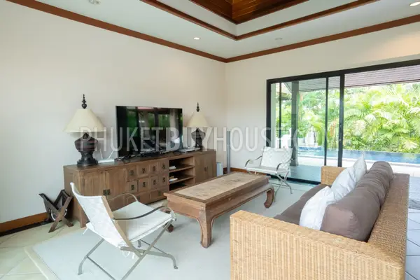 NAI7311: Four Bedroom Pool Villa in Nai Harn. Photo #25