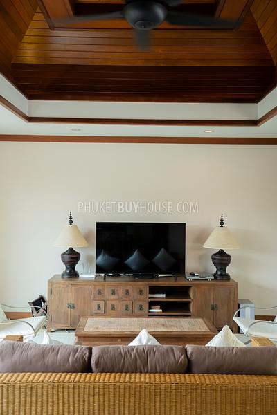 NAI7311: Four Bedroom Pool Villa in Nai Harn. Photo #9
