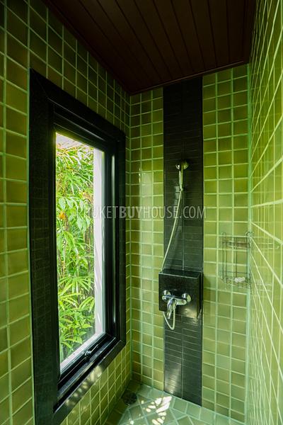 NAI7311: Four Bedroom Pool Villa in Nai Harn. Photo #13