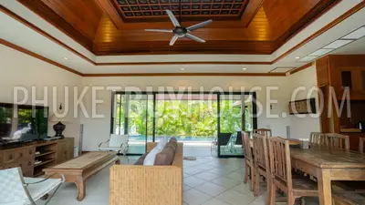 NAI7311: Four Bedroom Pool Villa in Nai Harn. Photo #24