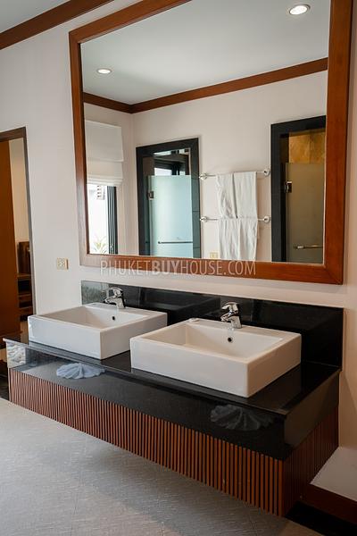 NAI7311: Four Bedroom Pool Villa in Nai Harn. Photo #20
