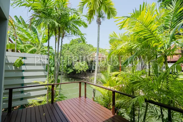NAI7311: Four Bedroom Pool Villa in Nai Harn. Photo #33