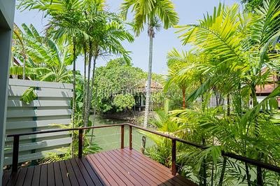 NAI7311: Four Bedroom Pool Villa in Nai Harn. Photo #33