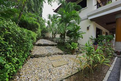 NAI7157: Majestic 4-Bedroom Villa in Naiharn. Photo #27