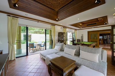 NAI7157: Majestic 4-Bedroom Villa in Naiharn. Photo #24