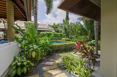 NAI7157: Majestic 4-Bedroom Villa in Naiharn. Photo #39