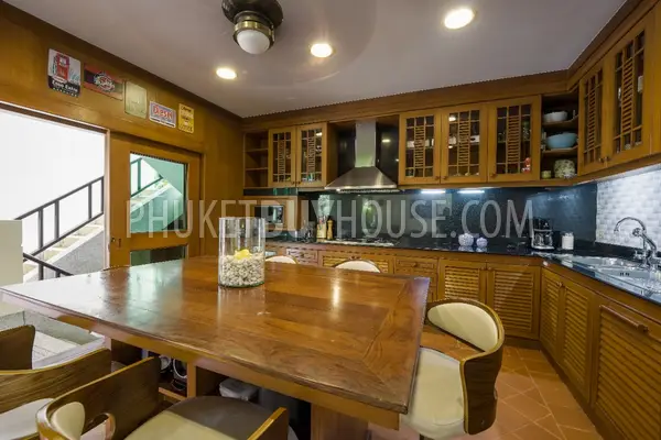 NAI7157: Majestic 4-Bedroom Villa in Naiharn. Photo #14