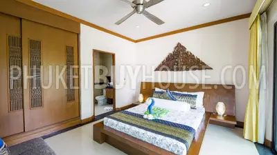 NAI7157: Majestic 4-Bedroom Villa in Naiharn. Photo #9