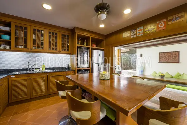 NAI7157: Majestic 4-Bedroom Villa in Naiharn. Photo #16