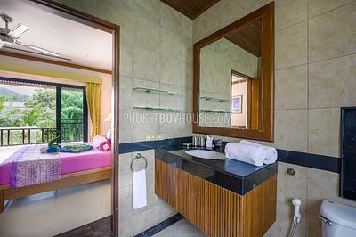 NAI7157: Majestic 4-Bedroom Villa in Naiharn. Photo #22