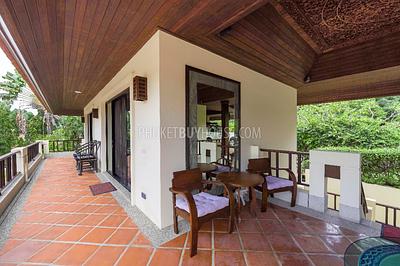 NAI7157: Majestic 4-Bedroom Villa in Naiharn. Photo #34