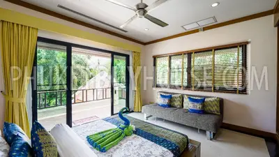 NAI7157: Majestic 4-Bedroom Villa in Naiharn. Photo #23