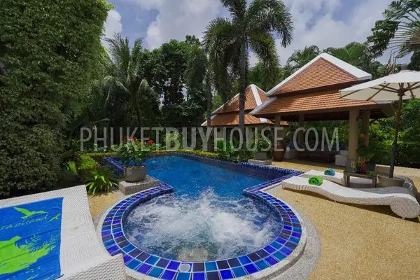 NAI7157: Majestic 4-Bedroom Villa in Naiharn. Photo #46