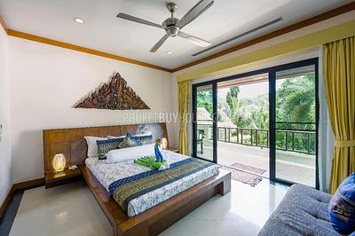 NAI7157: Majestic 4-Bedroom Villa in Naiharn. Photo #21