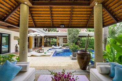 NAI7157: Majestic 4-Bedroom Villa in Naiharn. Photo #44