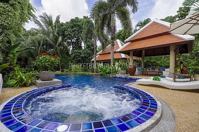 NAI7157: Majestic 4-Bedroom Villa in Naiharn. Photo #49