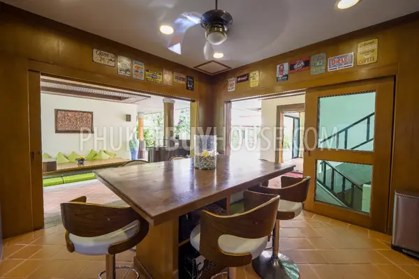 NAI7157: Majestic 4-Bedroom Villa in Naiharn. Photo #11