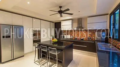 RAW6914: Magnificent Pool Villa in Rawai. Photo #27