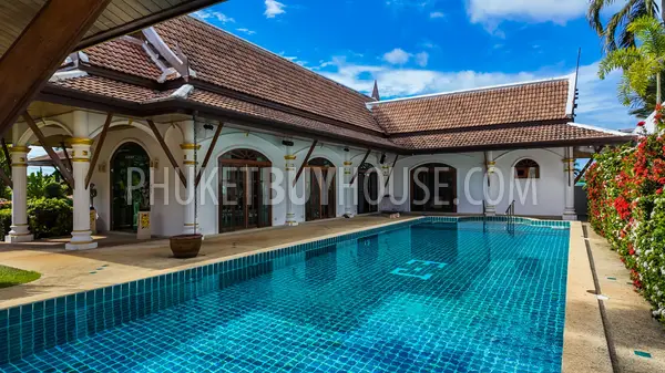 RAW22264: Exclusive 3-Bedroom Villa in Rawai: A Fusion of Maximalist Elegance and Thai Tradition. Photo #7