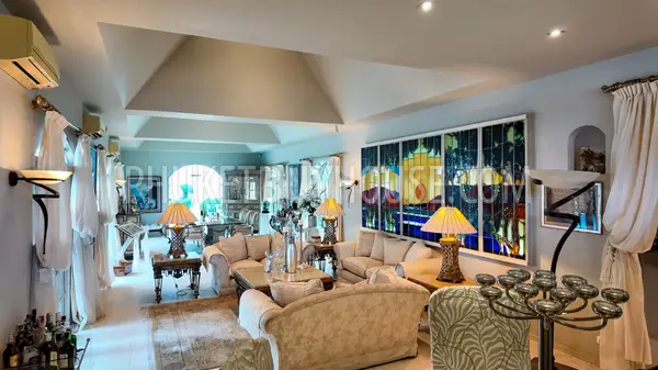 RAW22264: Exclusive 3-Bedroom Villa in Rawai: A Fusion of Maximalist Elegance and Thai Tradition. Photo #14