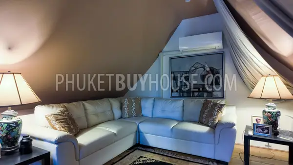 RAW22264: Exclusive 3-Bedroom Villa in Rawai: A Fusion of Maximalist Elegance and Thai Tradition. Photo #28