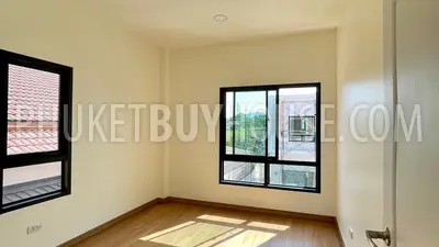 TAL22268: Contemporary Comfort with Traditional Charm with 3 Bedroom House in Thalang. Photo #10