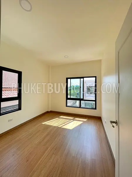 TAL22268: Contemporary Comfort with Traditional Charm with 3 Bedroom House in Thalang. Photo #10