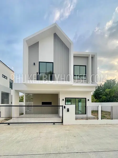 TAL22268: Contemporary Comfort with Traditional Charm with 3 Bedroom House in Thalang. Photo #1