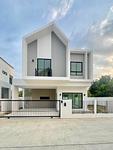 TAL22268: Contemporary Comfort with Traditional Charm with 3 Bedroom House in Thalang. Thumbnail #1