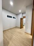 KTH22270: Enjoy Beautiful Mountain Views in This 4 Bedroom Villa for Sale in Kathu. 缩略图 #35