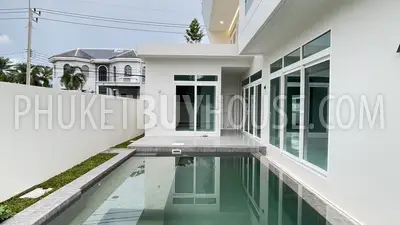 KTH22270: Enjoy Beautiful Mountain Views in This 4 Bedroom Villa for Sale in Kathu. Photo #13