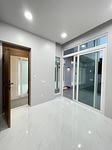 KTH22270: Enjoy Beautiful Mountain Views in This 4 Bedroom Villa for Sale in Kathu. 缩略图 #45