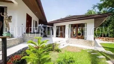 SUR6932: Lakeside villa in Surin. Photo #8