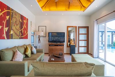 BAN6902: Asian Style 4 Bedroom Pool Villa in Laguna/Layan. Photo #16