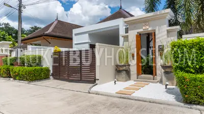 BAN6902: Asian Style 4 Bedroom Pool Villa in Laguna/Layan. Photo #23