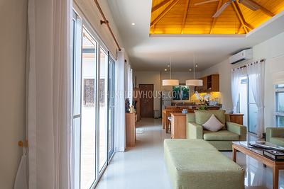 BAN6902: Asian Style 4 Bedroom Pool Villa in Laguna/Layan. Photo #24