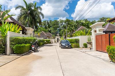 BAN6902: Asian Style 4 Bedroom Pool Villa in Laguna/Layan. Photo #25