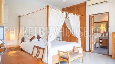 BAN6902: Asian Style 4 Bedroom Pool Villa in Laguna/Layan. Photo #32