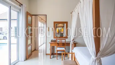 BAN6902: Asian Style 4 Bedroom Pool Villa in Laguna/Layan. Photo #35