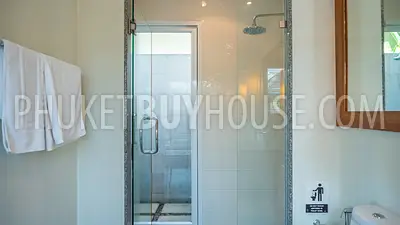 BAN6902: Asian Style 4 Bedroom Pool Villa in Laguna/Layan. Photo #42