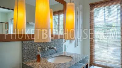 BAN6902: Asian Style 4 Bedroom Pool Villa in Laguna/Layan. Photo #44