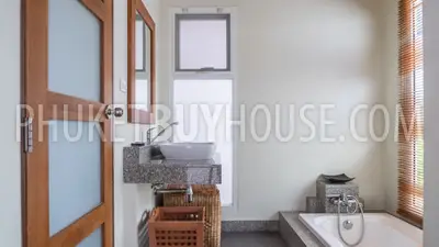 BAN6902: Asian Style 4 Bedroom Pool Villa in Laguna/Layan. Photo #69