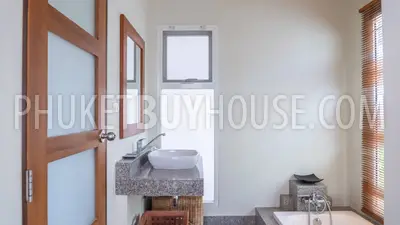 BAN6902: Asian Style 4 Bedroom Pool Villa in Laguna/Layan. Photo #70