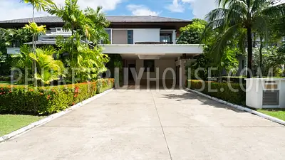 LAG6873: Luxury Villa for Sale in Laguna. Photo #4
