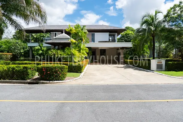 LAG6873: Luxury Villa for Sale in Laguna. Fotoğraf #28