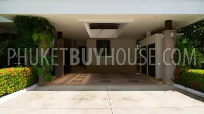 LAG6873: Luxury Villa for Sale in Laguna. Photo #10
