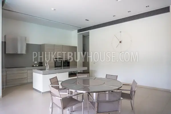 LAG6873: Luxury Villa for Sale in Laguna. Fotoğraf #23